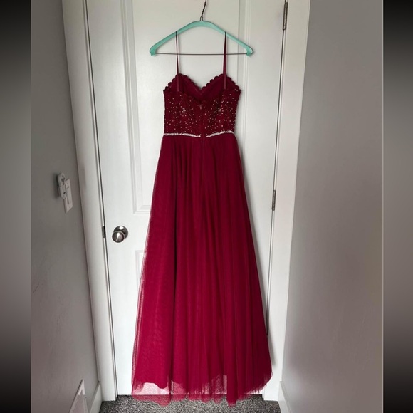 Jodi Kristopher Prom Dress - Picture 4 of 9